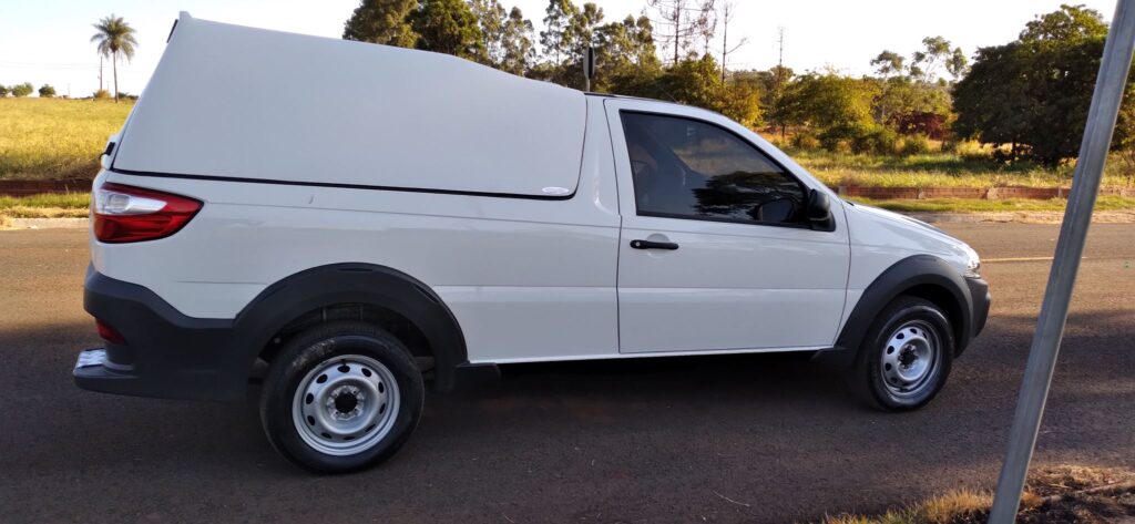 Capota de Fibra para Fiat Strada furgão lisa